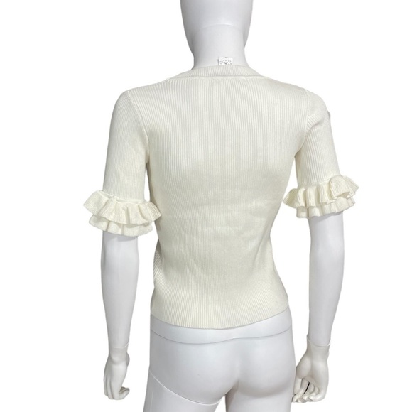 Ivory Raffle Sleeve Sweater
New - Picture 4 of 7